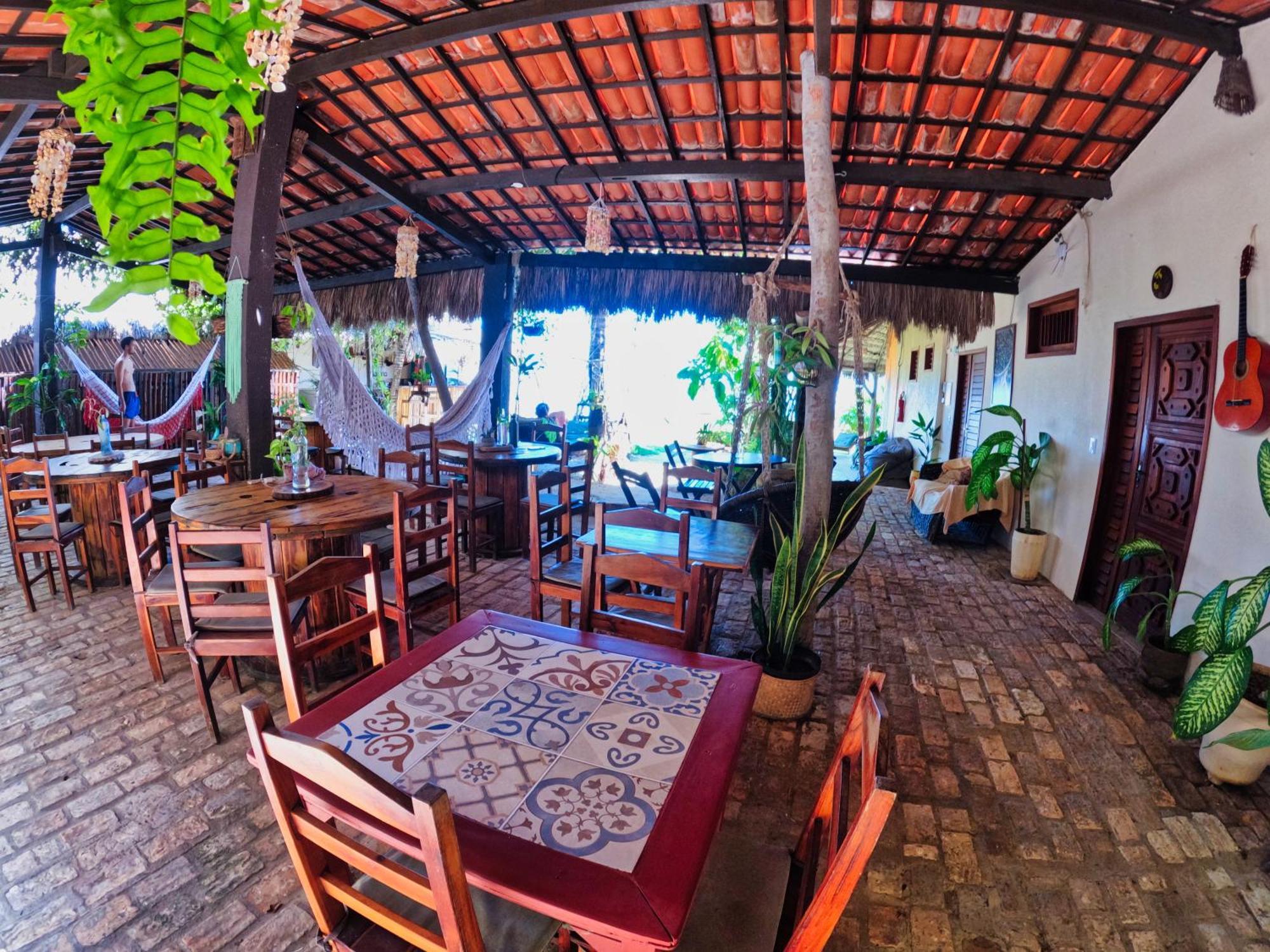 Bed and Breakfast Coco-Knots Kite - Ilha Do Guajiru Ітарема Екстер'єр фото