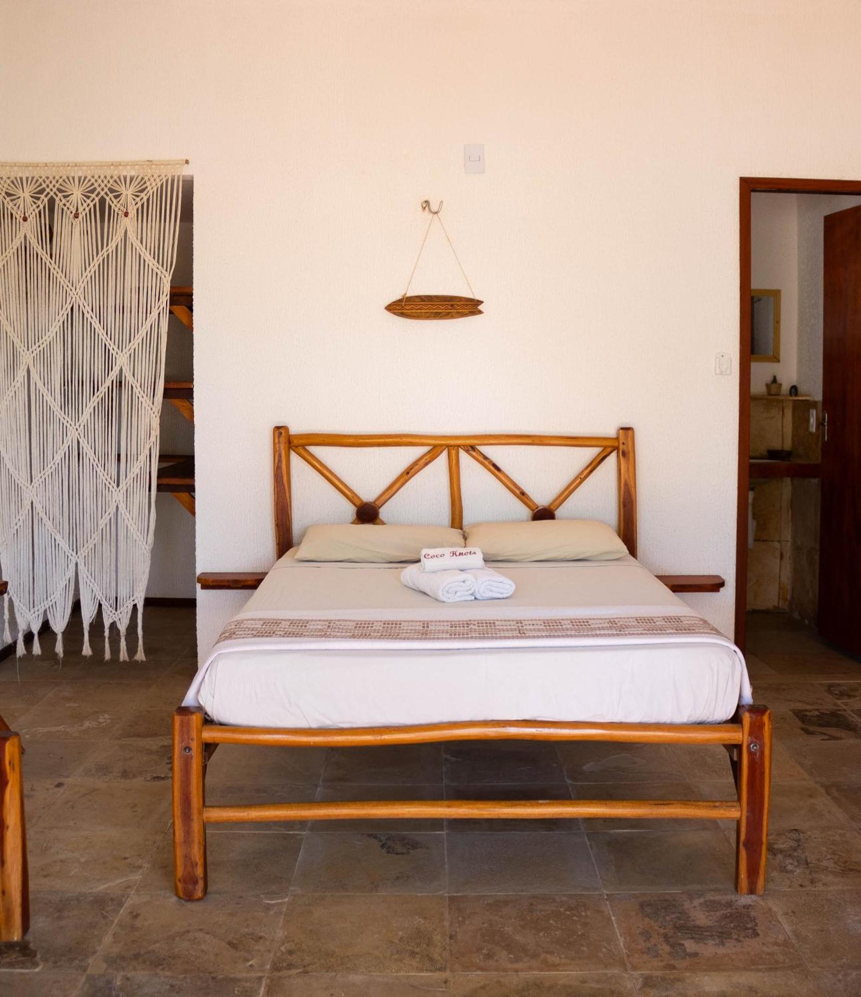Bed and Breakfast Coco-Knots Kite - Ilha Do Guajiru Ітарема Екстер'єр фото
